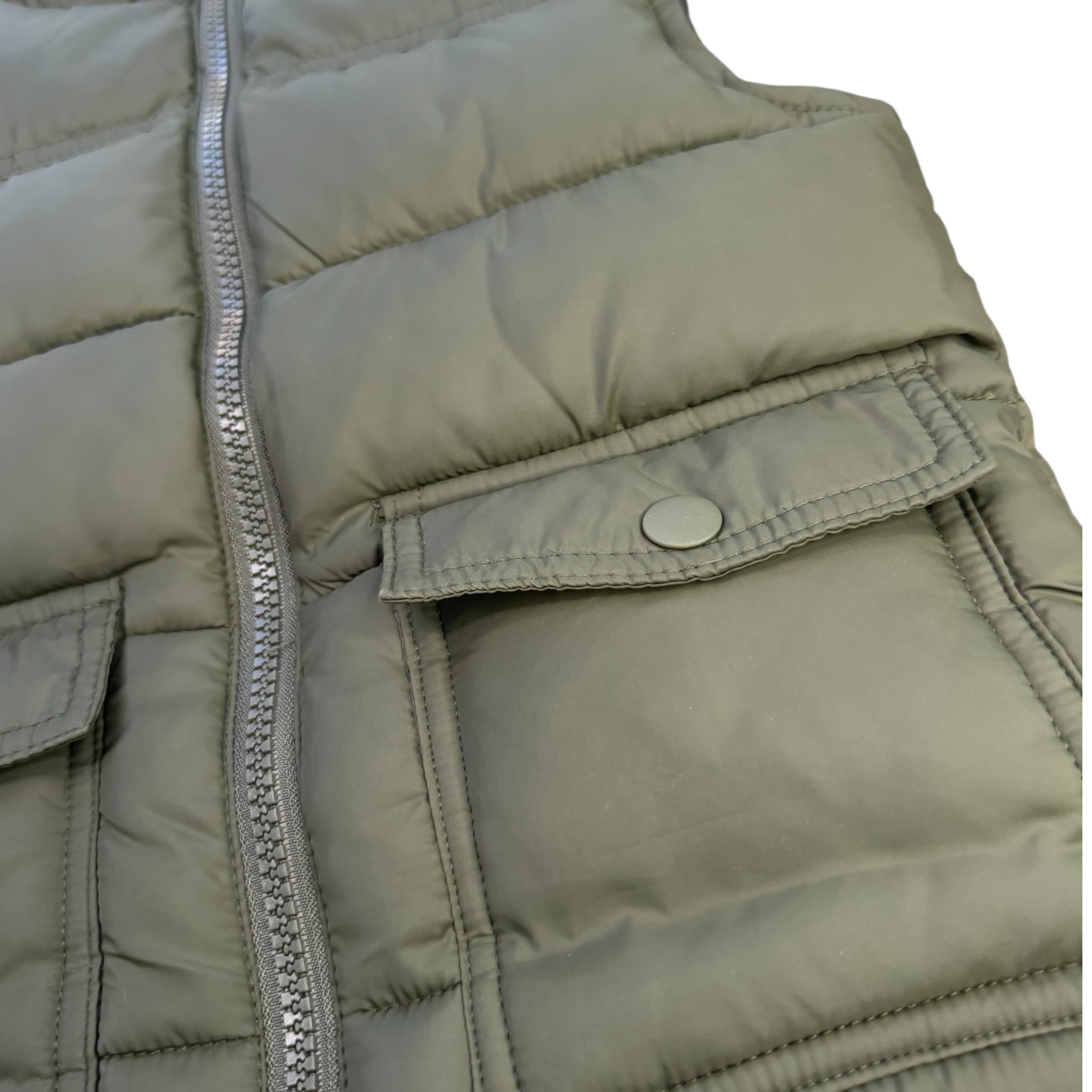 Khaki prošívaná vesta MANGO