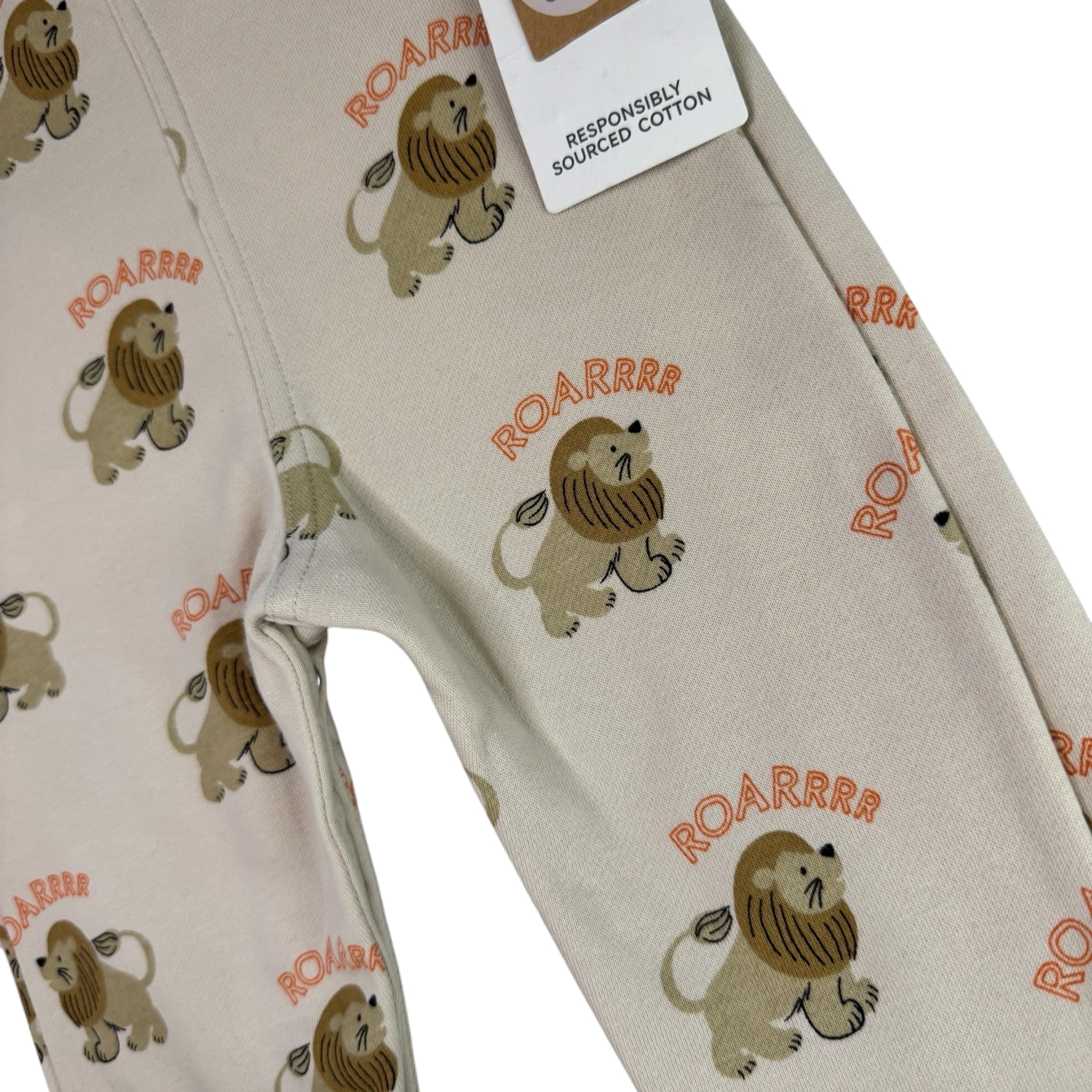 Béžové teplákové lacle se lvy M&S