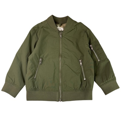 Khaki bomber se stříbrnými doplňky H&M