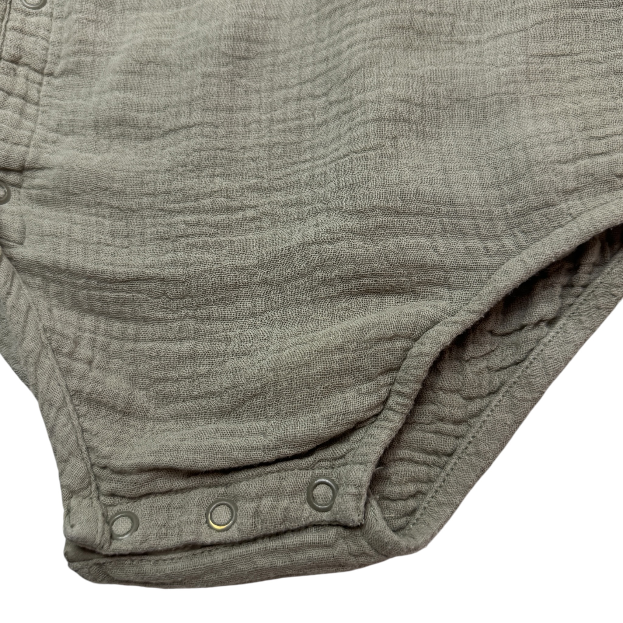 Khaki mušelínové body NEWBIE