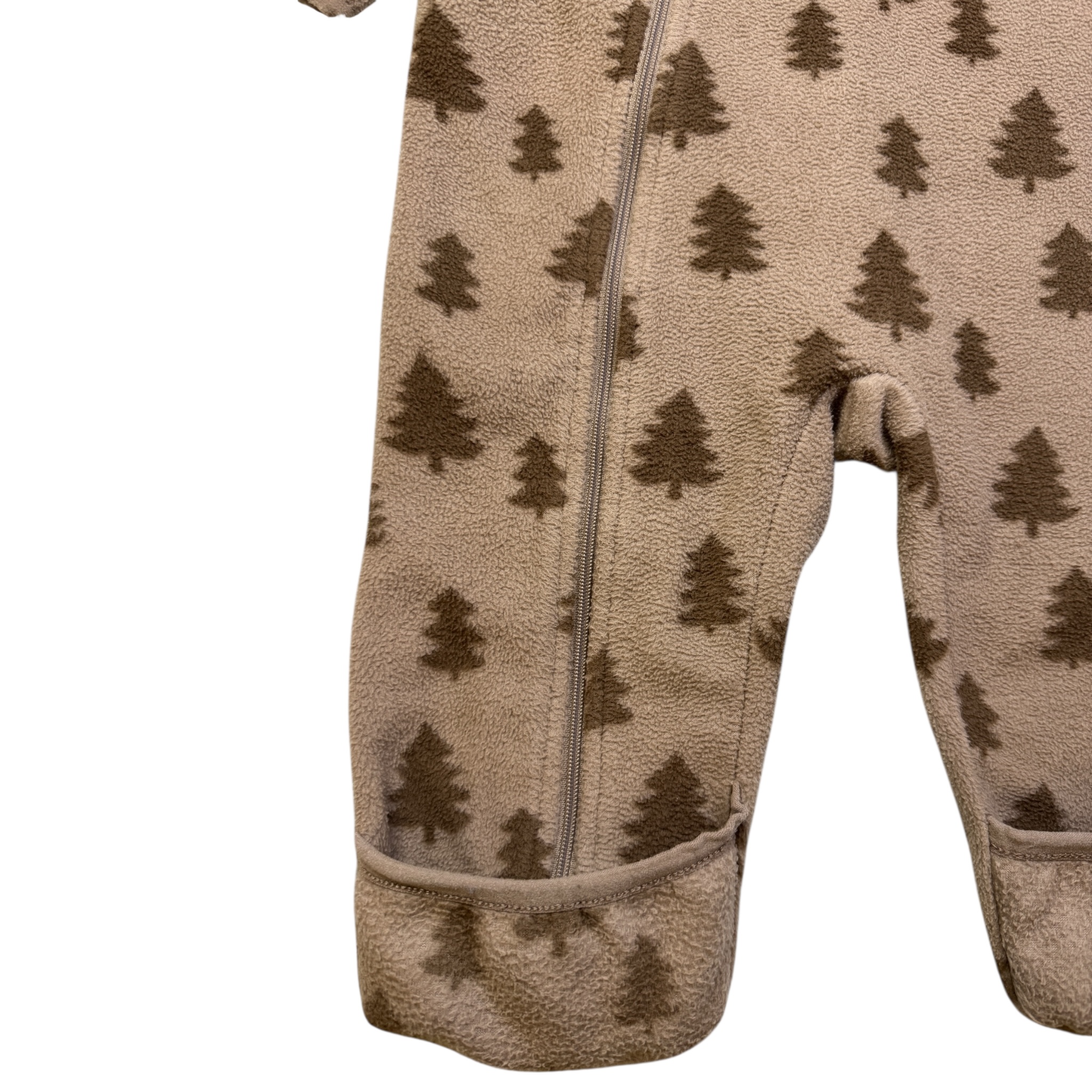 Béžový fleece overal se stromy Lindex